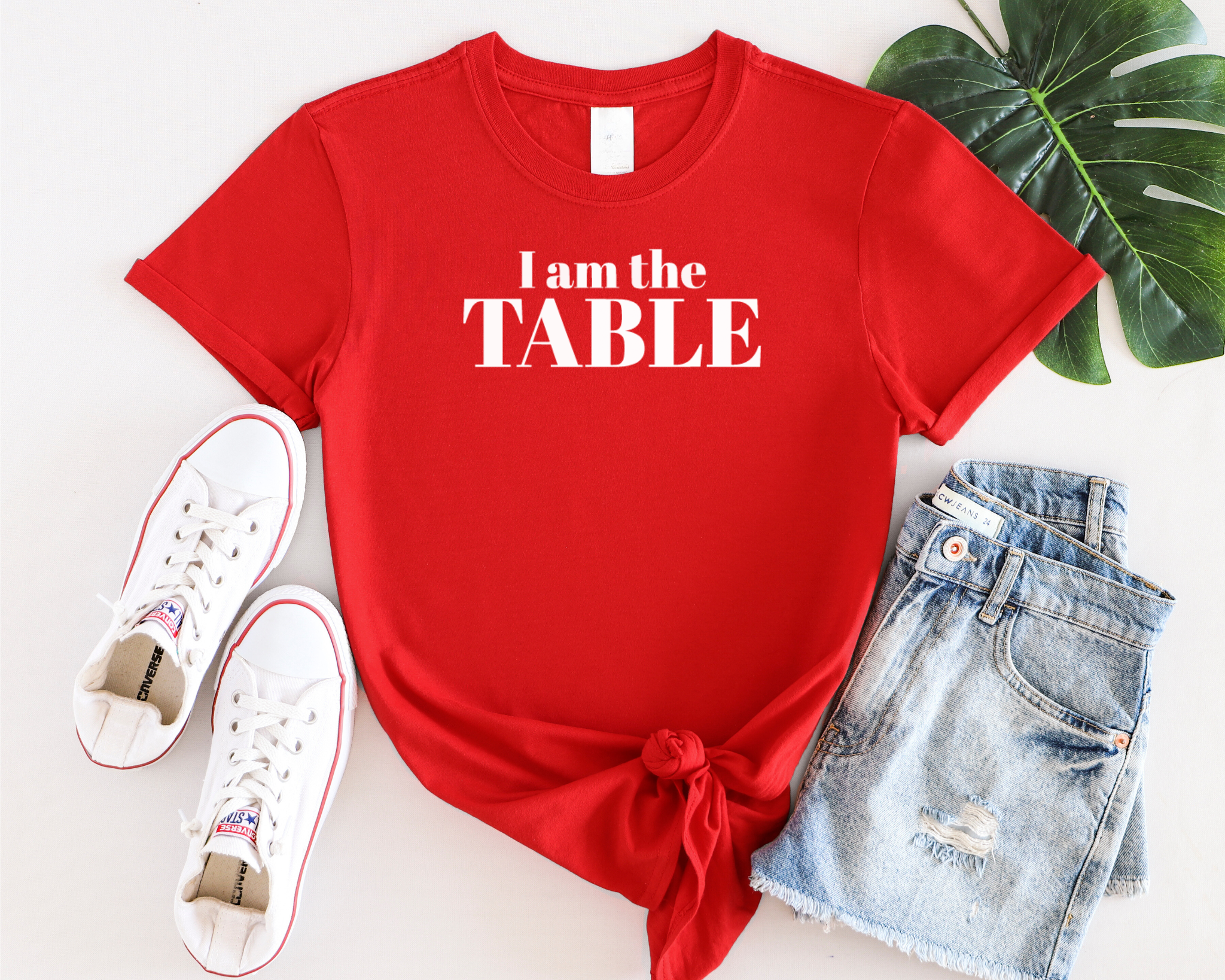 I am the TABLE (Slim Fit)